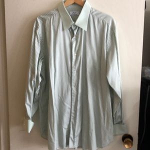 Never worn Brioni long sleeve dress shirt.